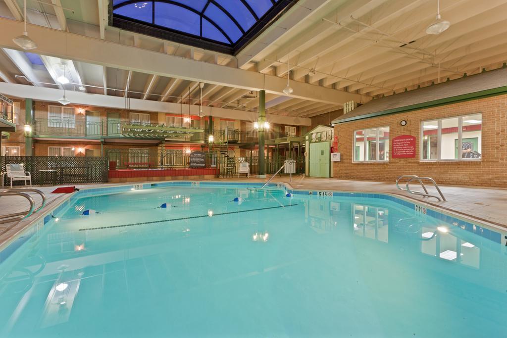 Clarion Inn Frederick Event Center Exteriér fotografie