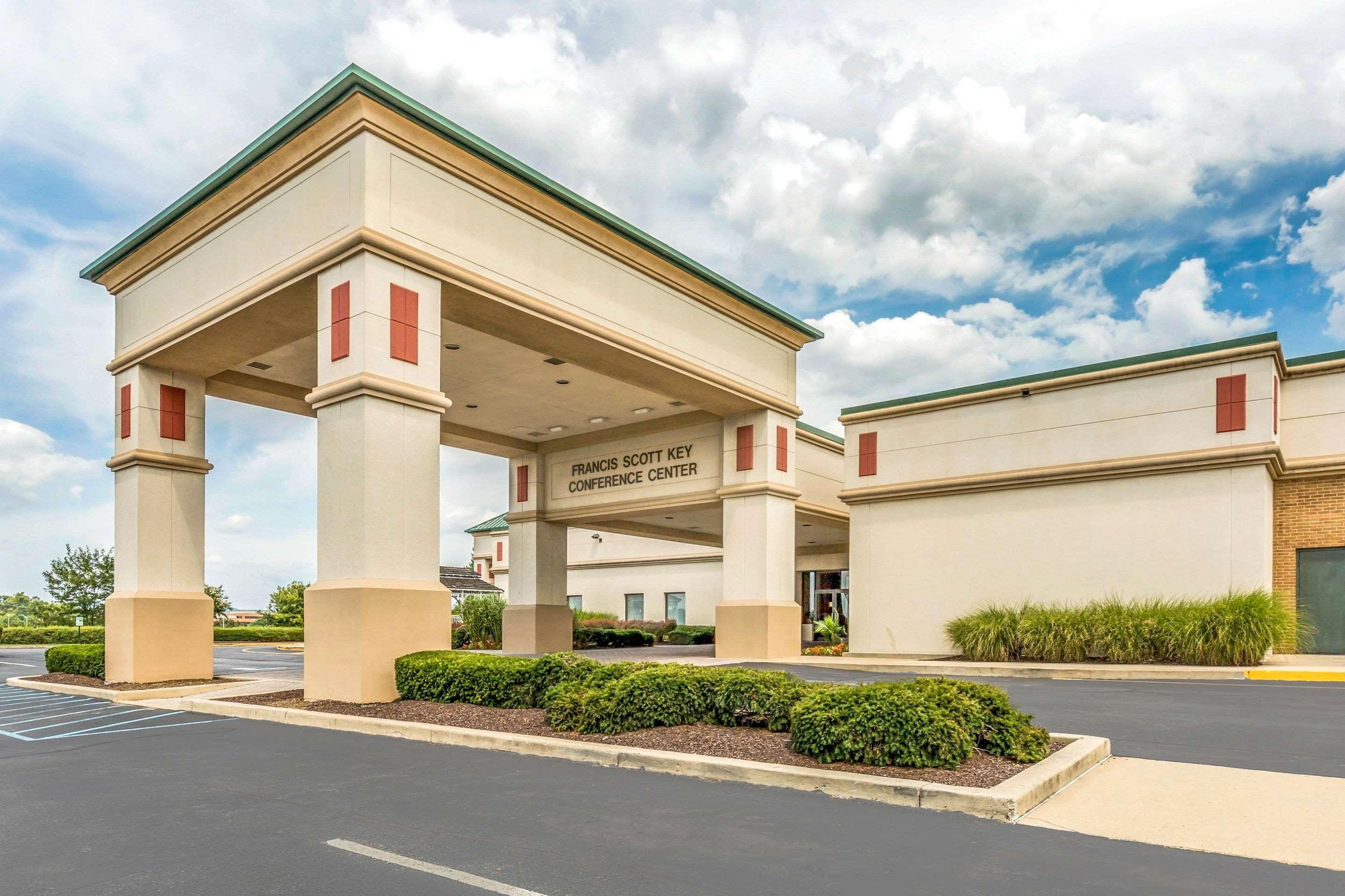 Clarion Inn Frederick Event Center Exteriér fotografie